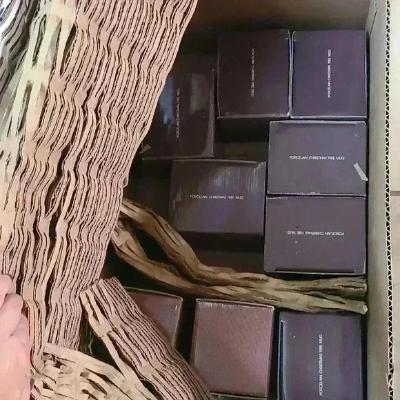 Vintage Avon Galley original Christmas tree mugs 80s coffee mug tea cup - Picture 9 of 17